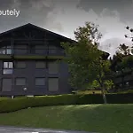 Apartment Hameau Des Pistes - Ski-in And Ski-out