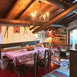 Apartment Hameau Des Pistes - Ski-in And Ski-out