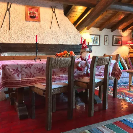 Apartment Hameau Des Pistes - Ski-in And Ski-out Megeve